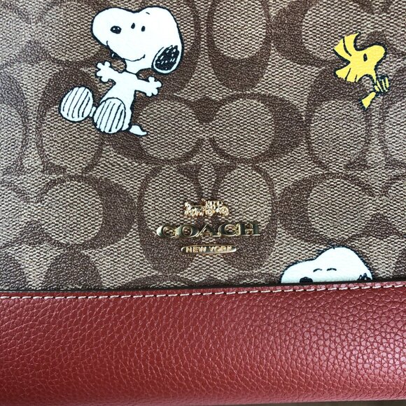 COACH PEANUTS DEMPSEY Carryall Signature Canvas Snoopy Woodstock - Picture 7 of 9